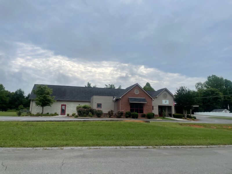 4,356 sf Office Building in Clinton