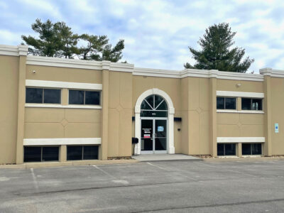 For Lease: 5,200 sf Office in Fantastic West Knoxville Location