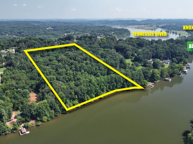 Spectacular 22 Waterfront Acres Near Downtown Knoxville
