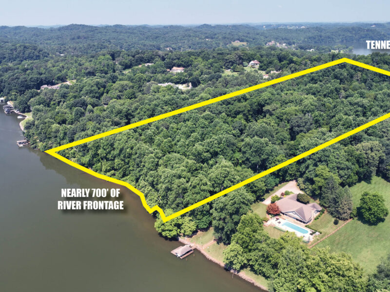 Spectacular 22 Waterfront Acres Near Downtown Knoxville