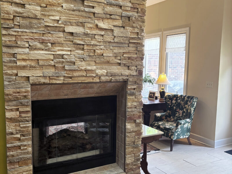 Stunning PUD Townhome in Prime Location Near West Town Mall & Rocky Hill