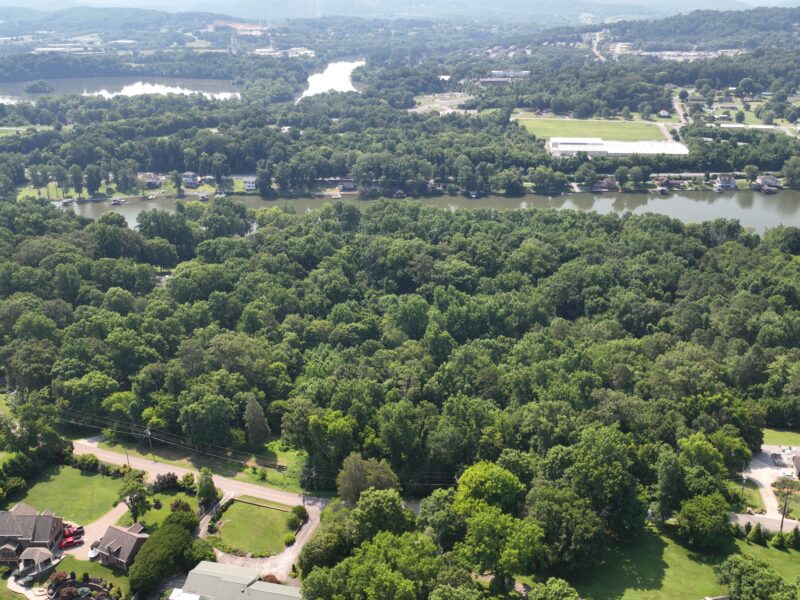 Spectacular 22 Waterfront Acres Near Downtown Knoxville