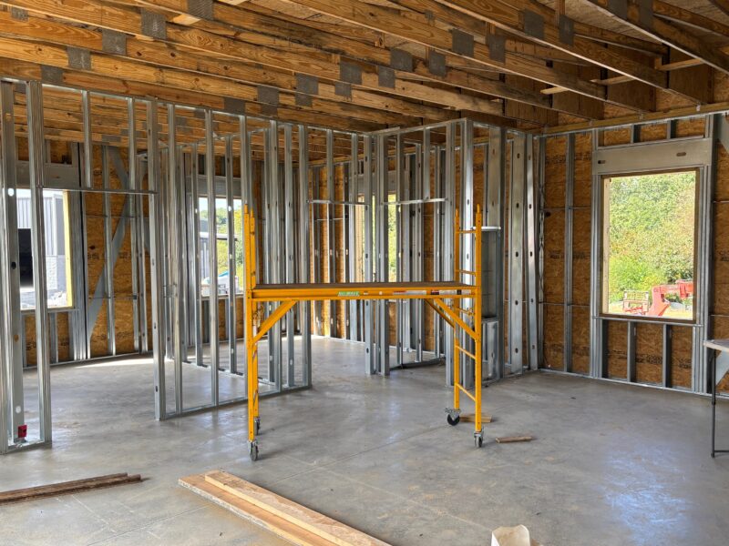 NEW CONSTRUCTION – 11,600 sf Office / Warehouse Near I-40 & Pellissippi Parkway