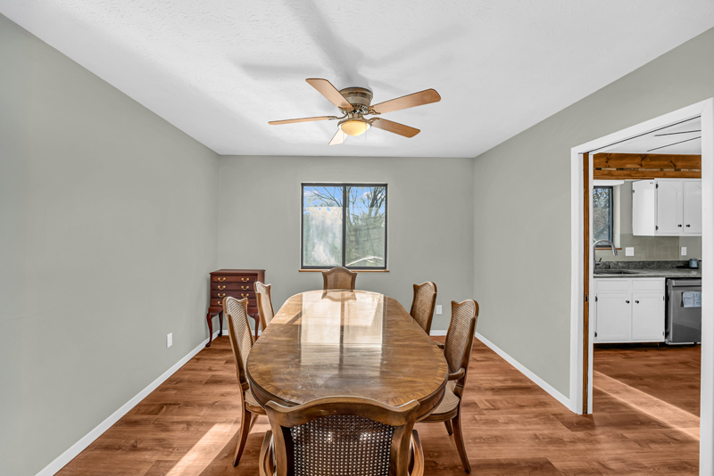 Beautifully Updated 2,642 sf Home in West Knoxville