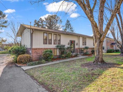 Beautifully Updated 2,642 sf Home in West Knoxville