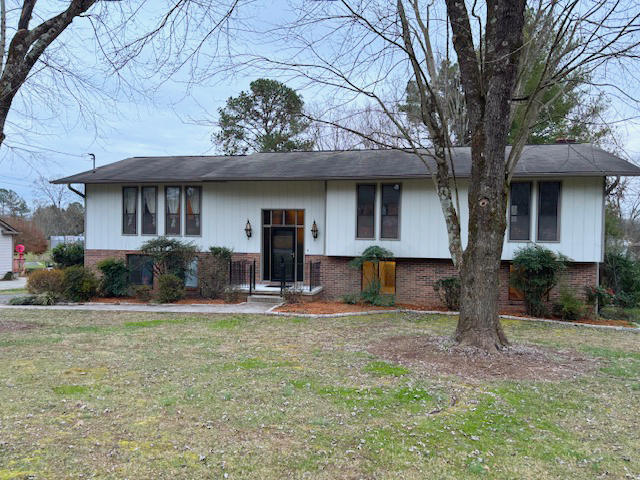 Beautifully Updated 2,642 sf Home in West Knoxville