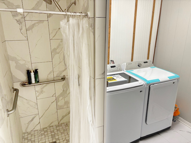 Beautifully Updated 2,642 sf Home in West Knoxville