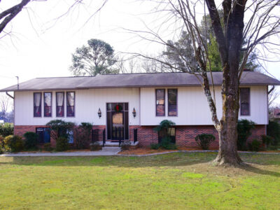 Beautifully Updated 2,642 sf Home in West Knoxville