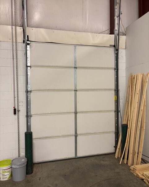 4,000 sf Warehouse / Office on Middlebrook Pike