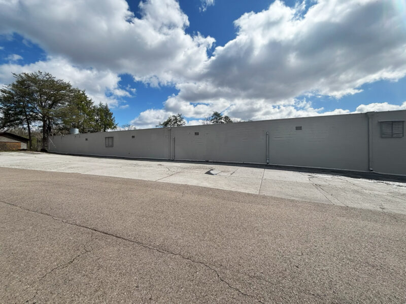 SOLD: 33,000 sf Industrial Building for Sale Near Downtown Knoxville