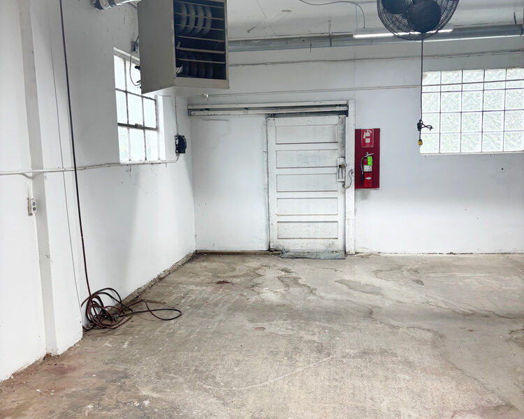 SOLD: 33,000 sf Industrial Building for Sale Near Downtown Knoxville