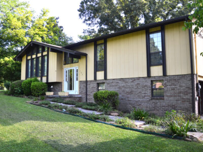 FOR RENT: 2,337 sf Home in Clinton