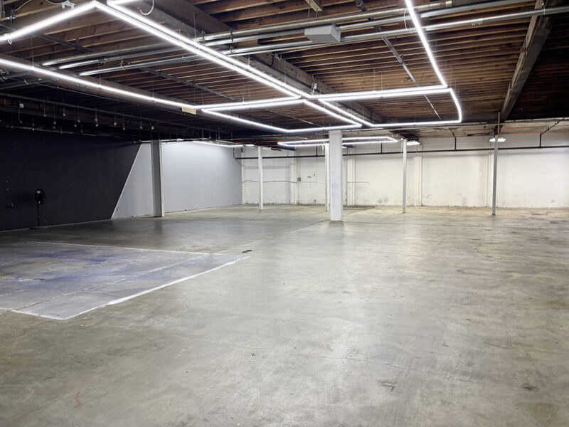 FOR LEASE: 9,000 sf Warehouse Space with Office in Louisville