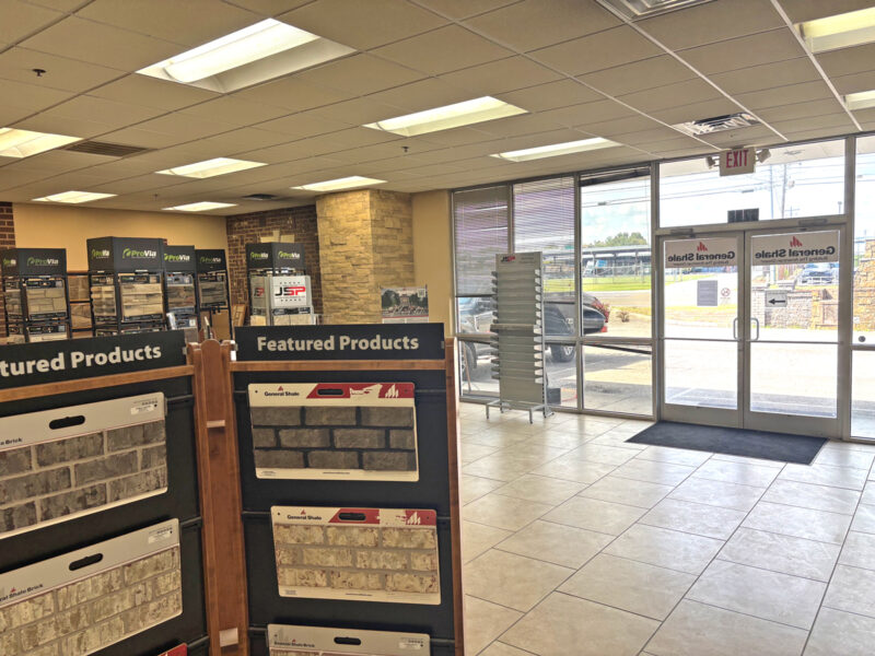 FOR LEASE: 20,000 sf Warehouse w/ Office on Parkside Drive