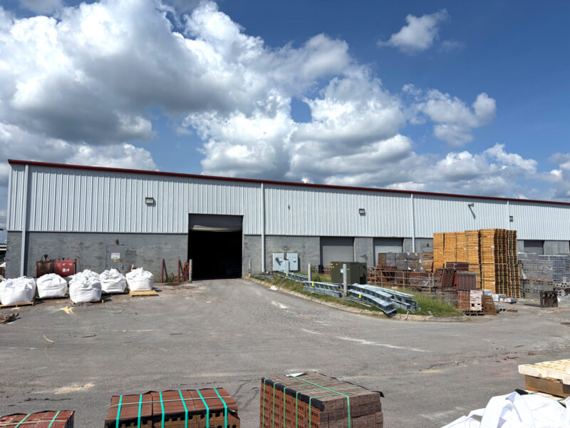 FOR LEASE: 20,000 sf Warehouse w/ Office on Parkside Drive