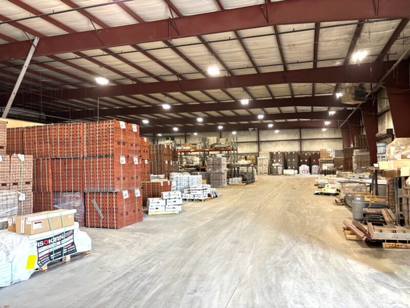 FOR LEASE: 20,000 sf Warehouse w/ Office on Parkside Drive