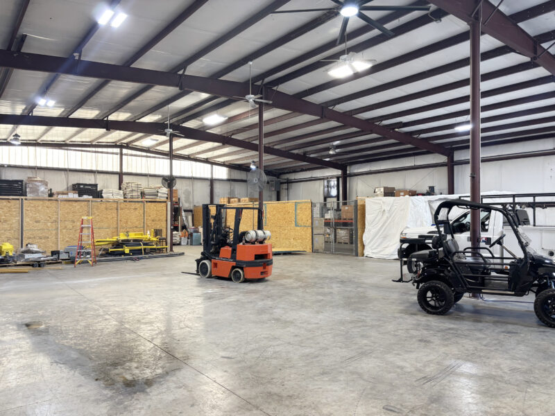 8,500 sf Industrial Building for Sale in Lenoir City